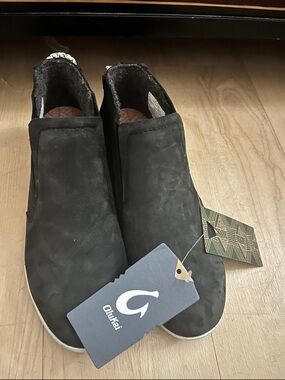 OluKai Men's Black Slip-On Casual Loafers